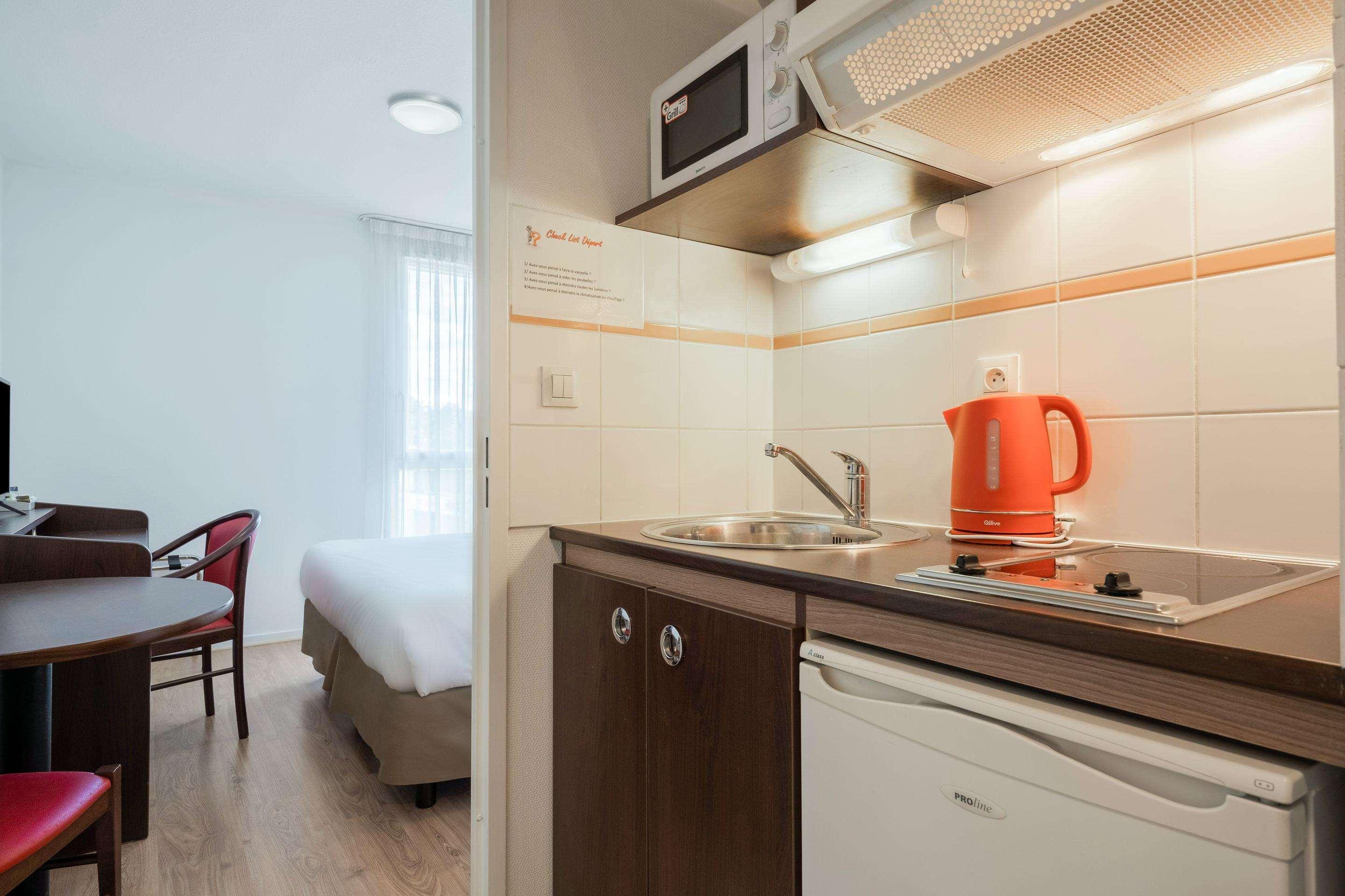 Comfort Suites Pau Idron Buitenkant foto