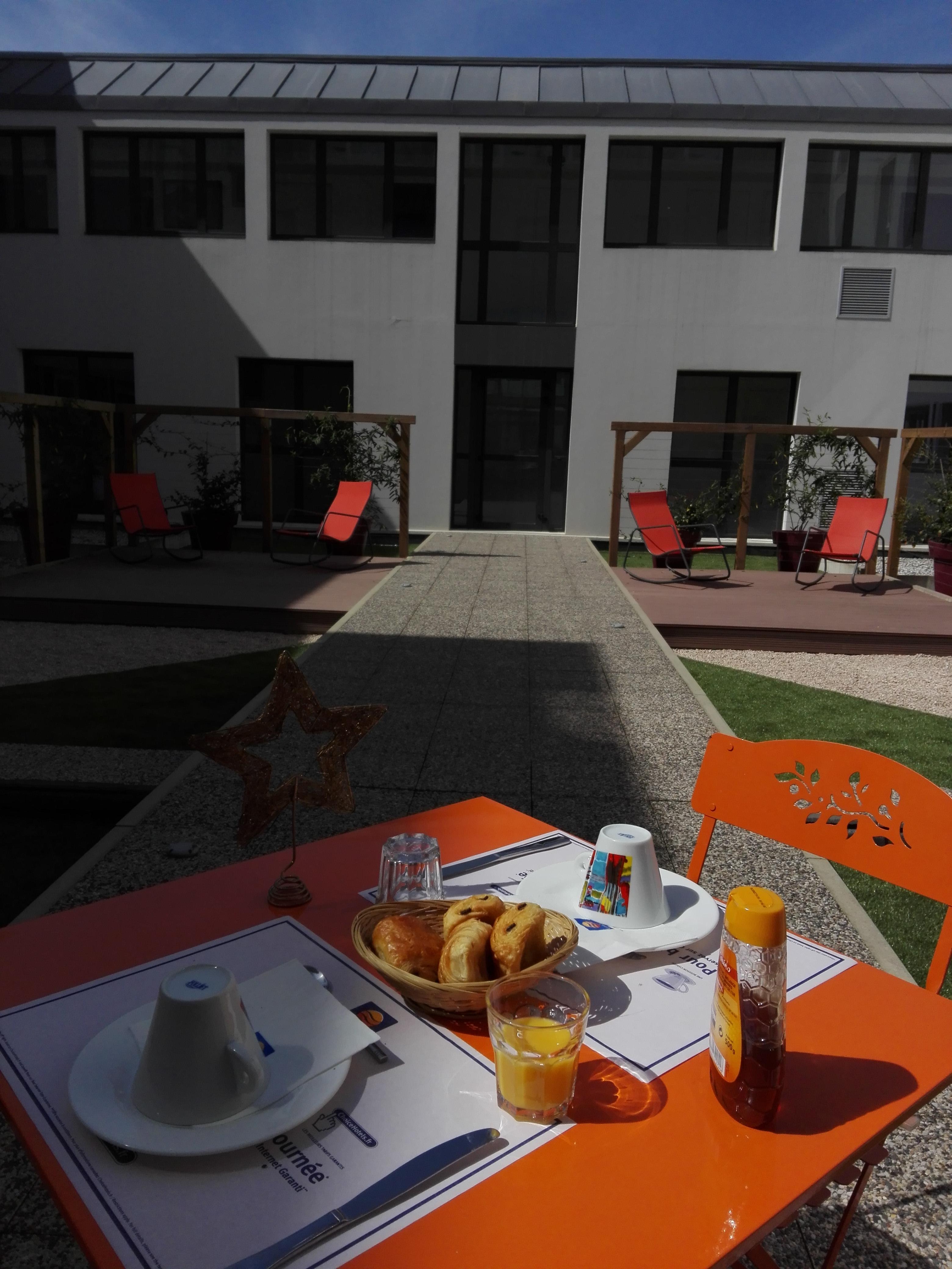 Comfort Suites Pau Idron Buitenkant foto