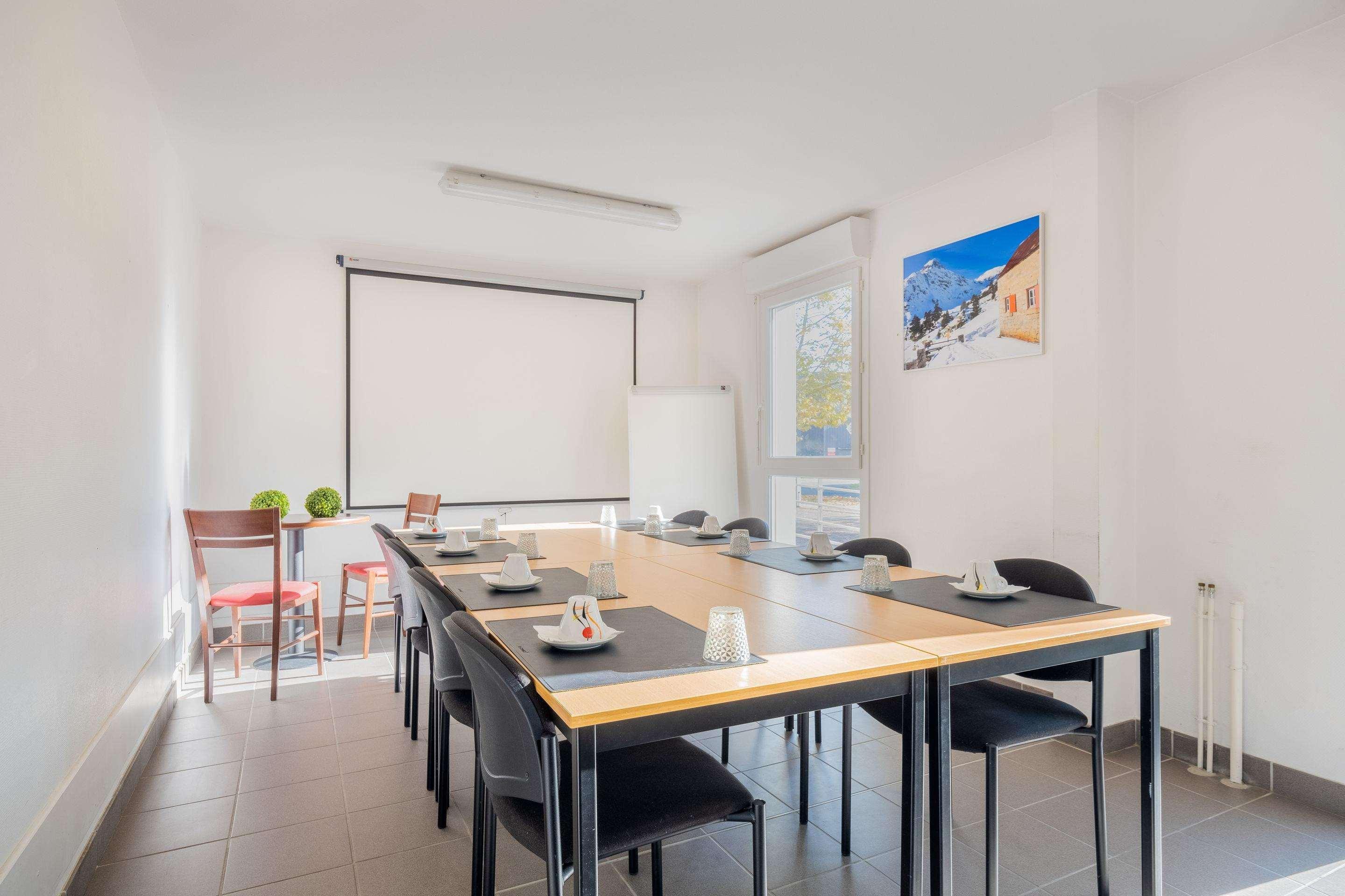 Comfort Suites Pau Idron Buitenkant foto