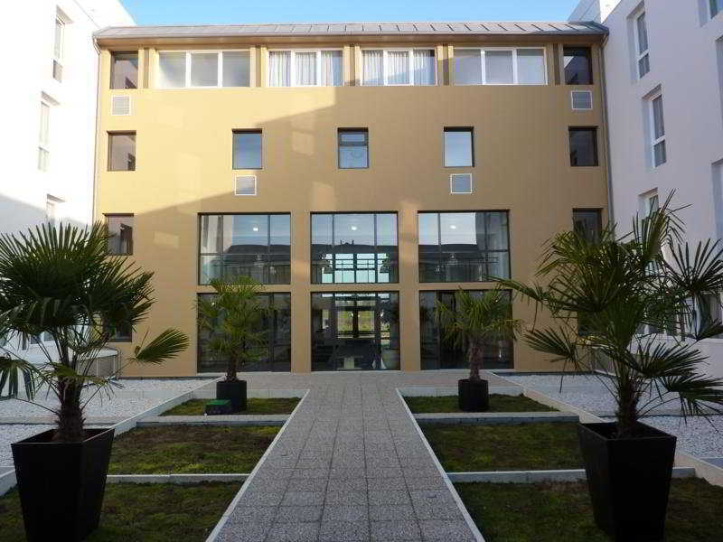 Comfort Suites Pau Idron Buitenkant foto
