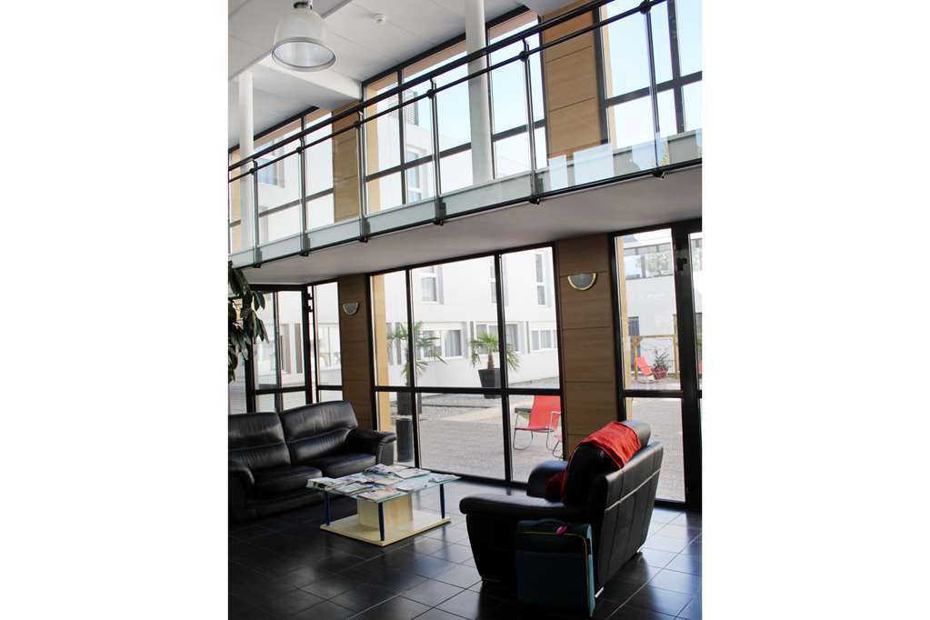 Comfort Suites Pau Idron Buitenkant foto